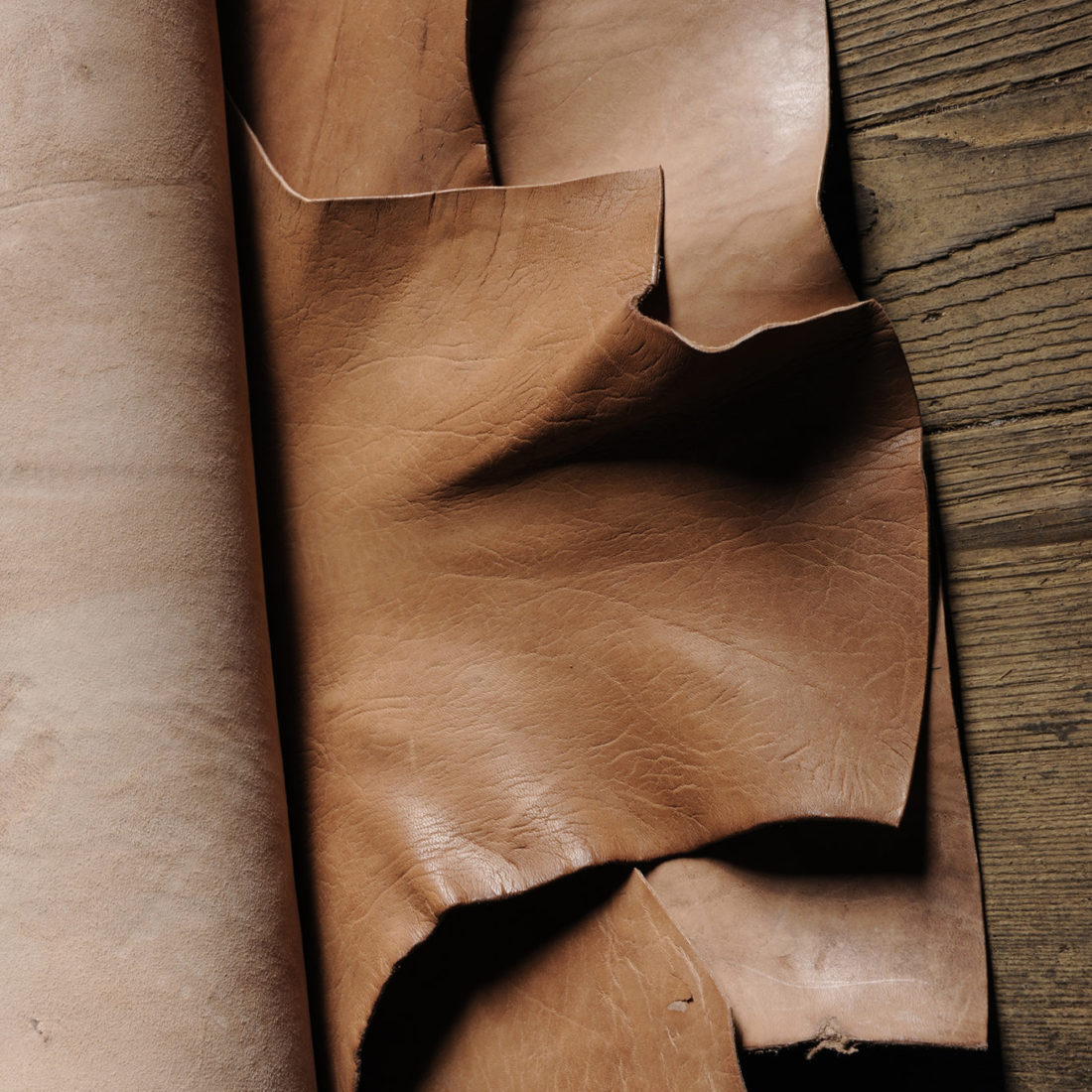 100% vegetable tanned stag leather