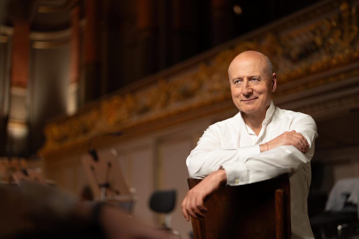 Cervo Volante proudly presents world-class conductor Paavo Järvi as our newest collaboration partner with a motto: 